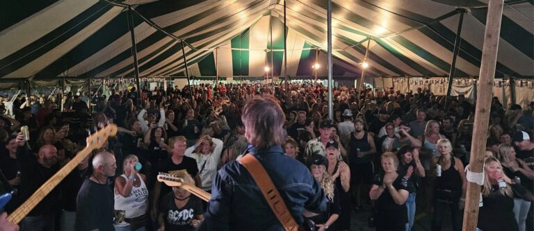 Crowd From Back Stage - Friday The 13th - Mystic Highway